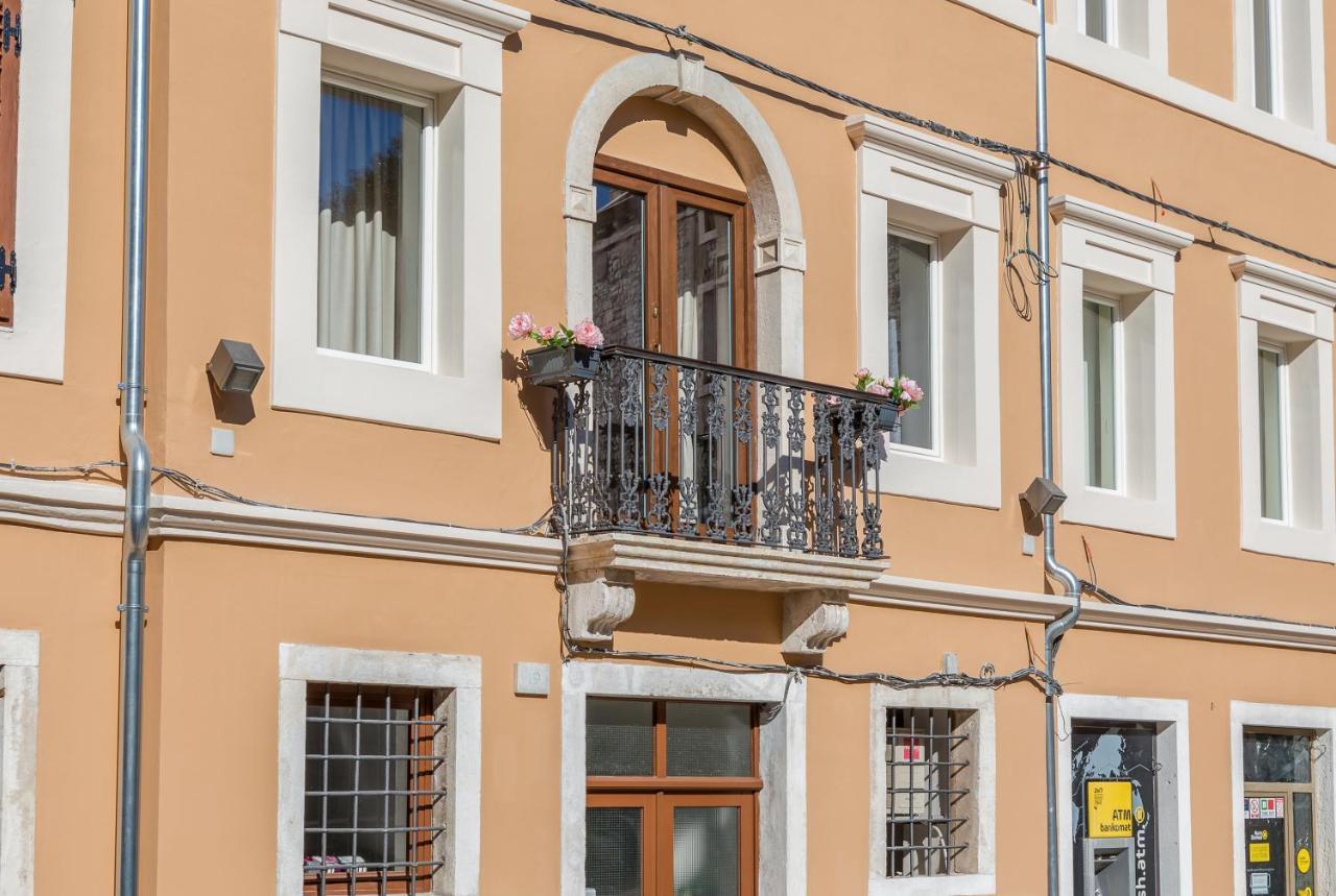 Apartment Melanie Пула Экстерьер фото